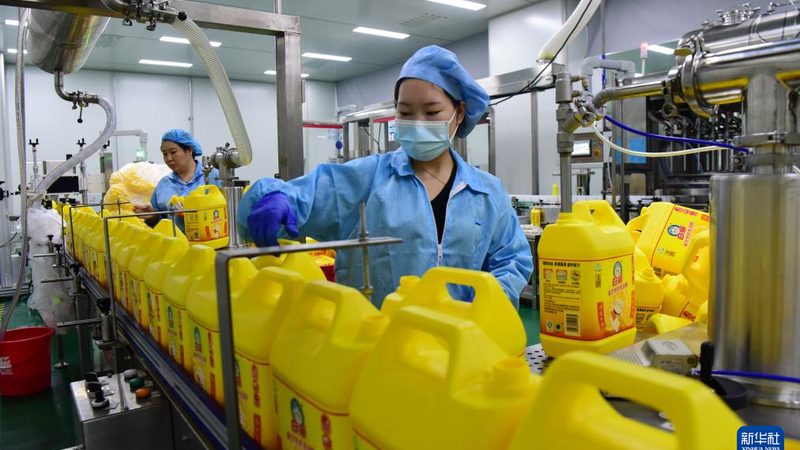 色母粒产品表面纹路成因解析